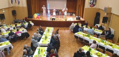 Pomladno srečanje generacij