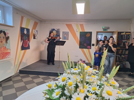 Otvoritev likovne razstave Eveline Gregur