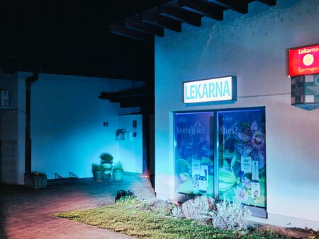 Zdravstvena postaja Razkrižje, pomembni                                                                                              ustanovi za zdravje lokalnega prebivalstva;                                                                                               ambulanta družinske medicine ter lekarna